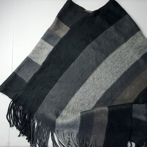 Color Blocking Poncho